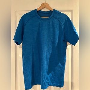 Lululemon Tee